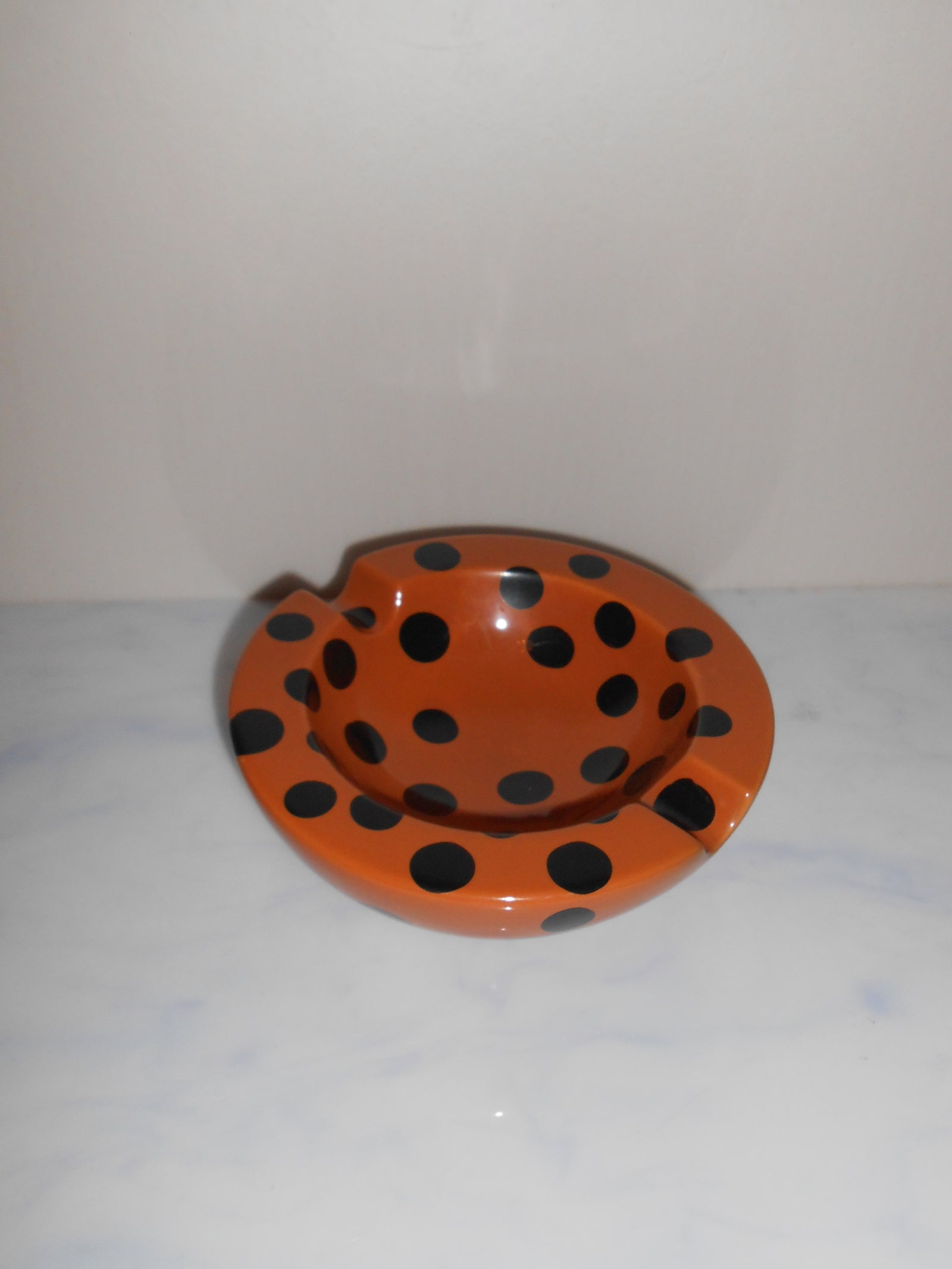 Bowl Ashtrays in Sample Sale