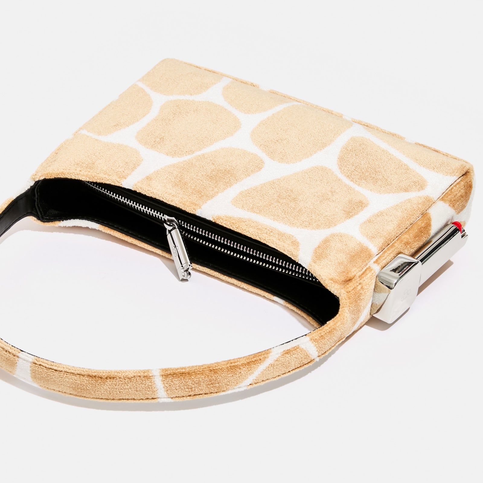 Burn Shoulder Bag in Giraffe