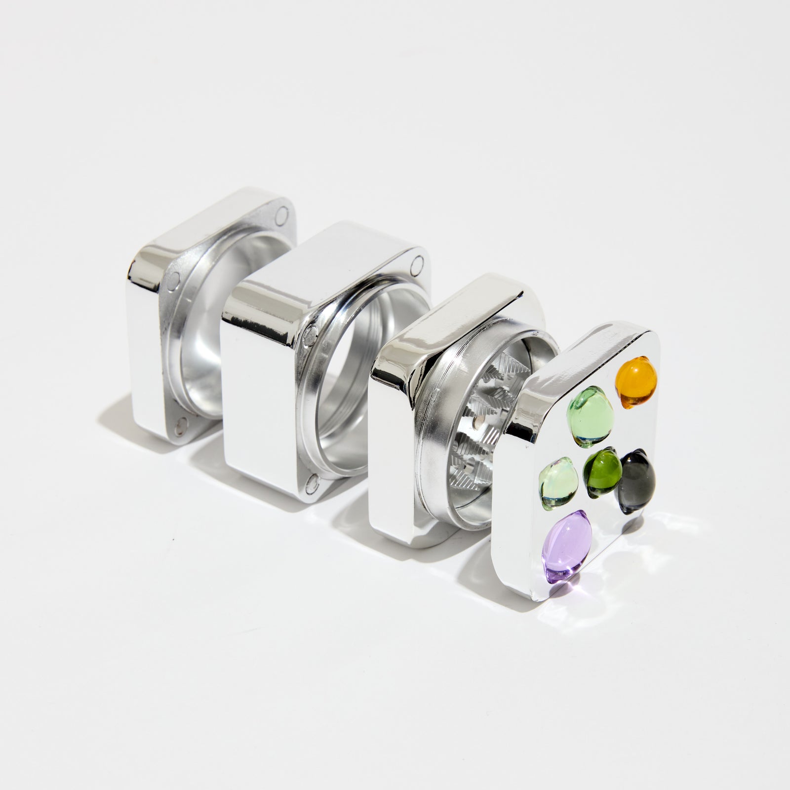 Gemstoned Grinder in Silver