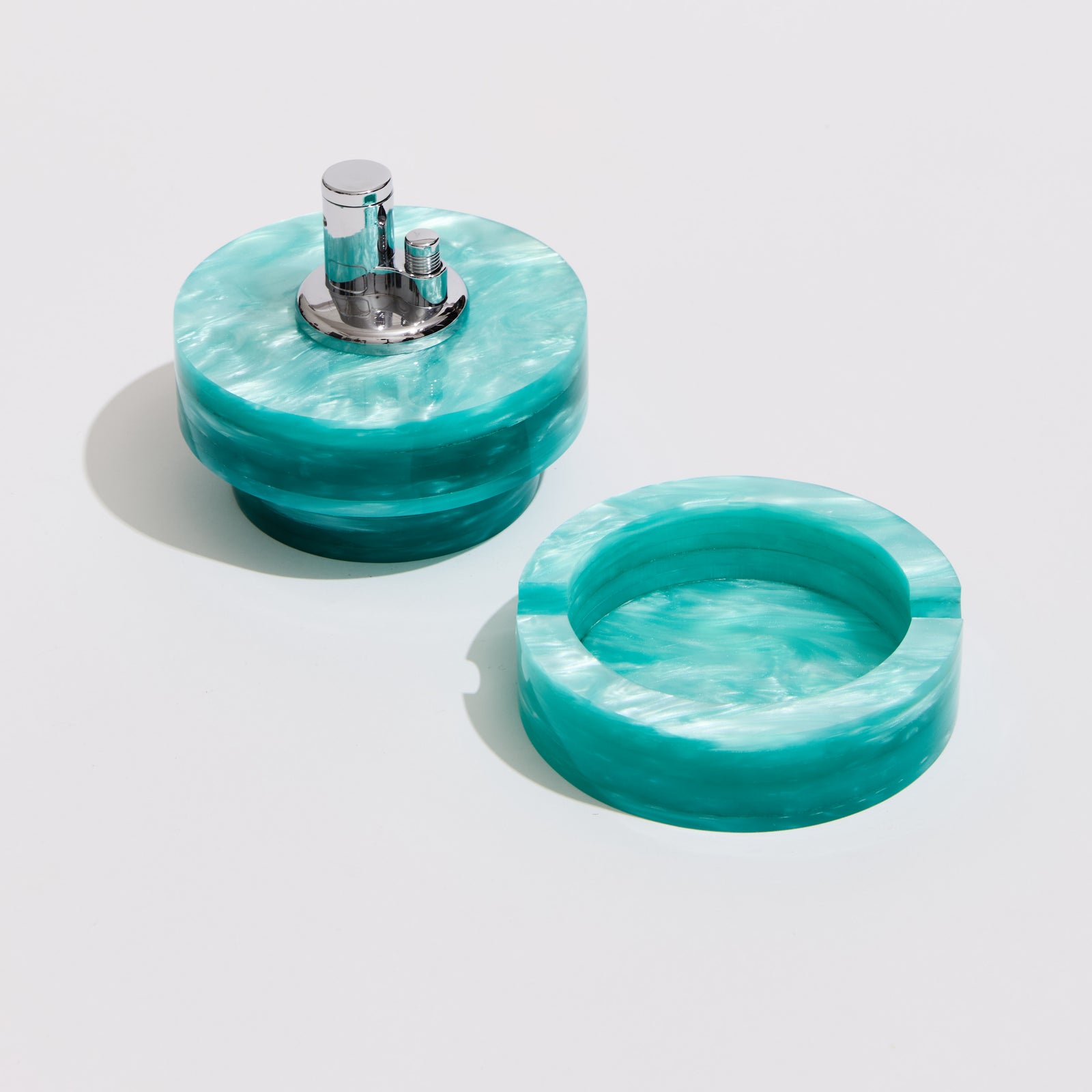 Tabletop Lighter in Aqua Pearlescent