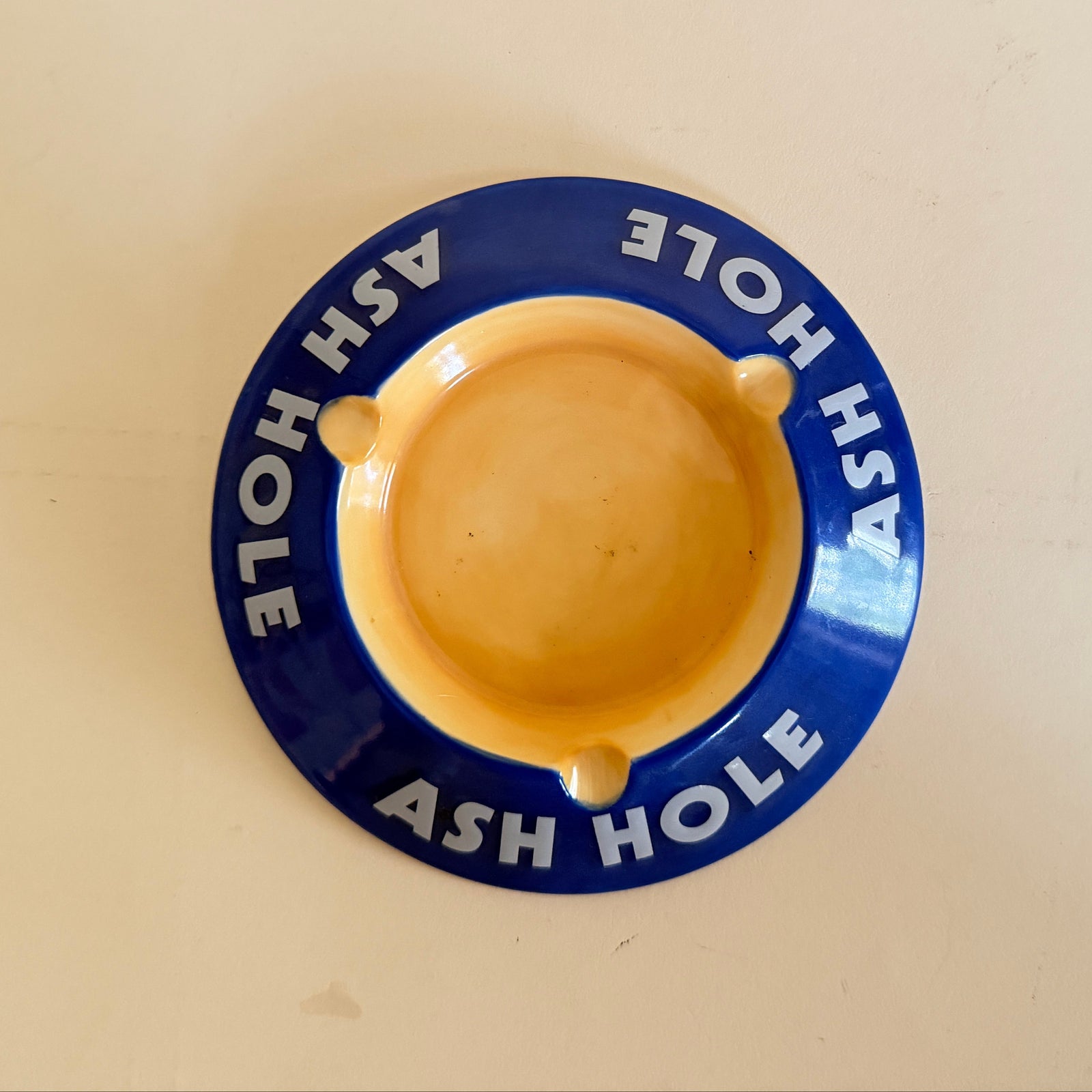 Cheeky Ashtray in Sample Sale