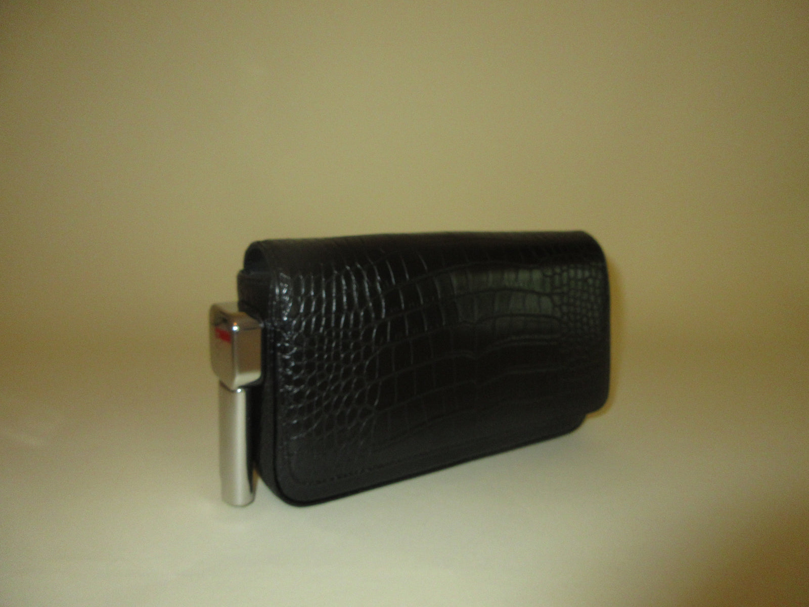 Burn Clutches in Sample Sale