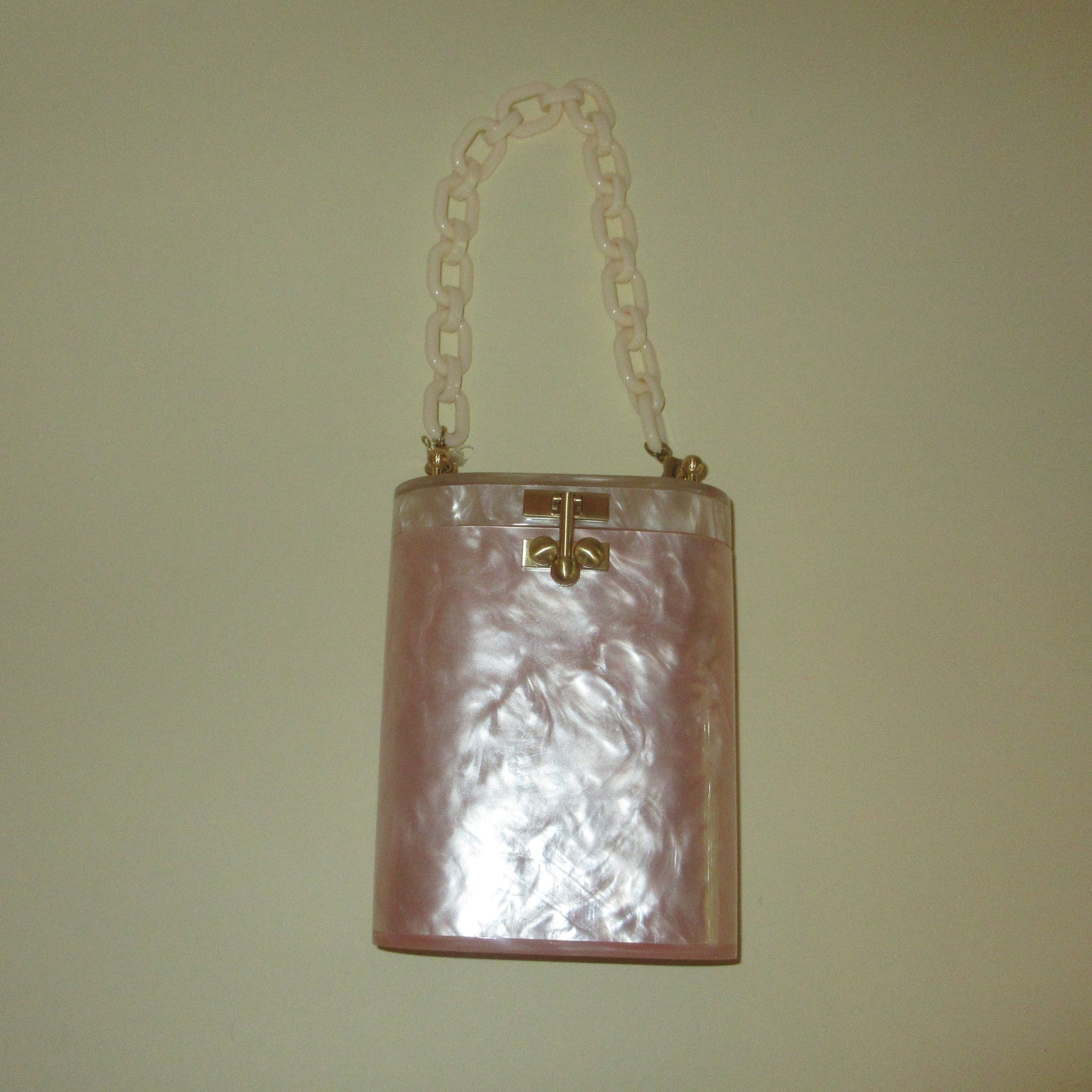 CLASSIC EDIE HANDBAGS in Sample Sale