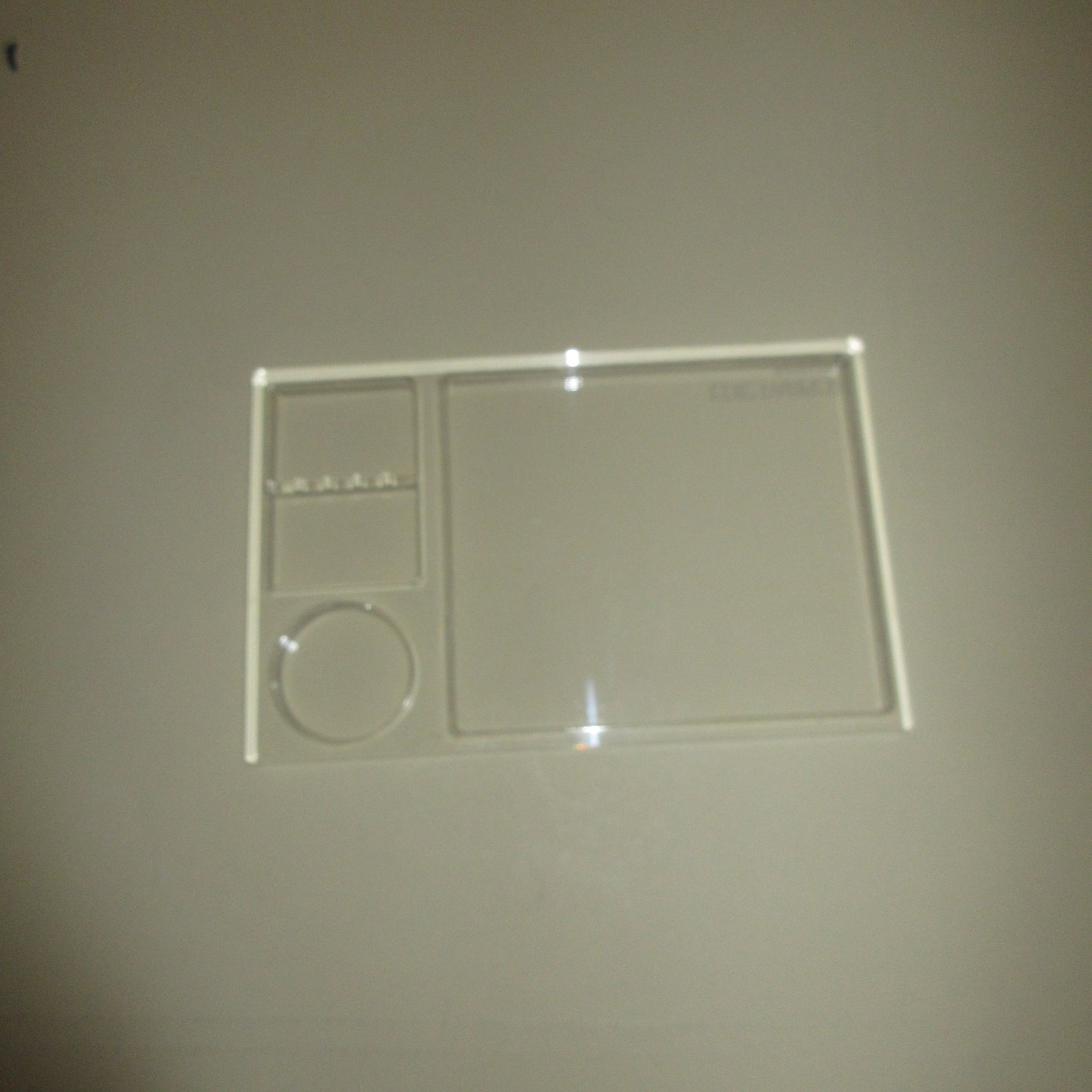 Acrylic Rolling Trays in Sample Sale